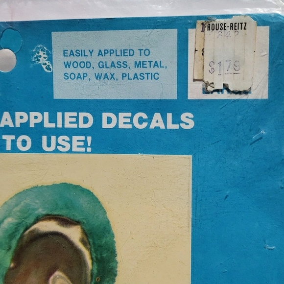 SOLD on M........Vintage 1981 decal 10" x 6.5" New, still sealed. Bunny rabbit - Picture 6 of 12